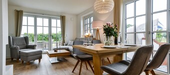 Exclusive new-build house with garden and wonderful salt marsh views. -