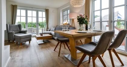 Exclusive new-build house with garden and wonderful salt marsh views. -