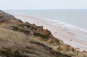 Imagen sin descripción, 3 de 33, botón