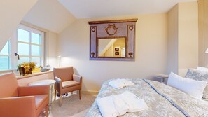 2 slaapkamers, een strijkplank/strijkijzer, wifi