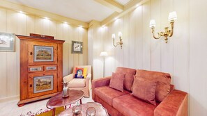 Uklassifisert bilde, 4 av 10, knapp