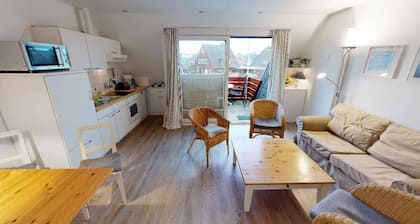Sandbank Hörnum - Gemütliche Ferienwohnung mit Balkon im Hörnum Hüs in Ruhiger, Strandnaher Lage