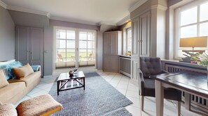 Unclassified image, 4 of 14, button