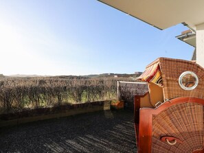 Property grounds - Fischer - Praktisches Appartement in Strandnaher Lage Inmitten Einer Heidelandschaft (Hörnum (Sylt))