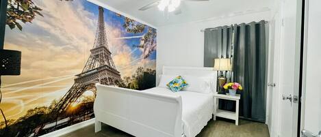 4 bedrooms, iron/ironing board, free WiFi, bed sheets