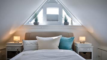 3 bedrooms, iron/ironing board, WiFi