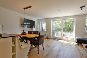 Uklassifisert bilde, 2 av 38, knapp