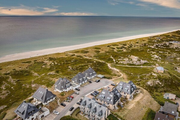 Beach - Bright apartment on two levels with breathtaking views of the North Sea. - (Hörnum (Sylt))