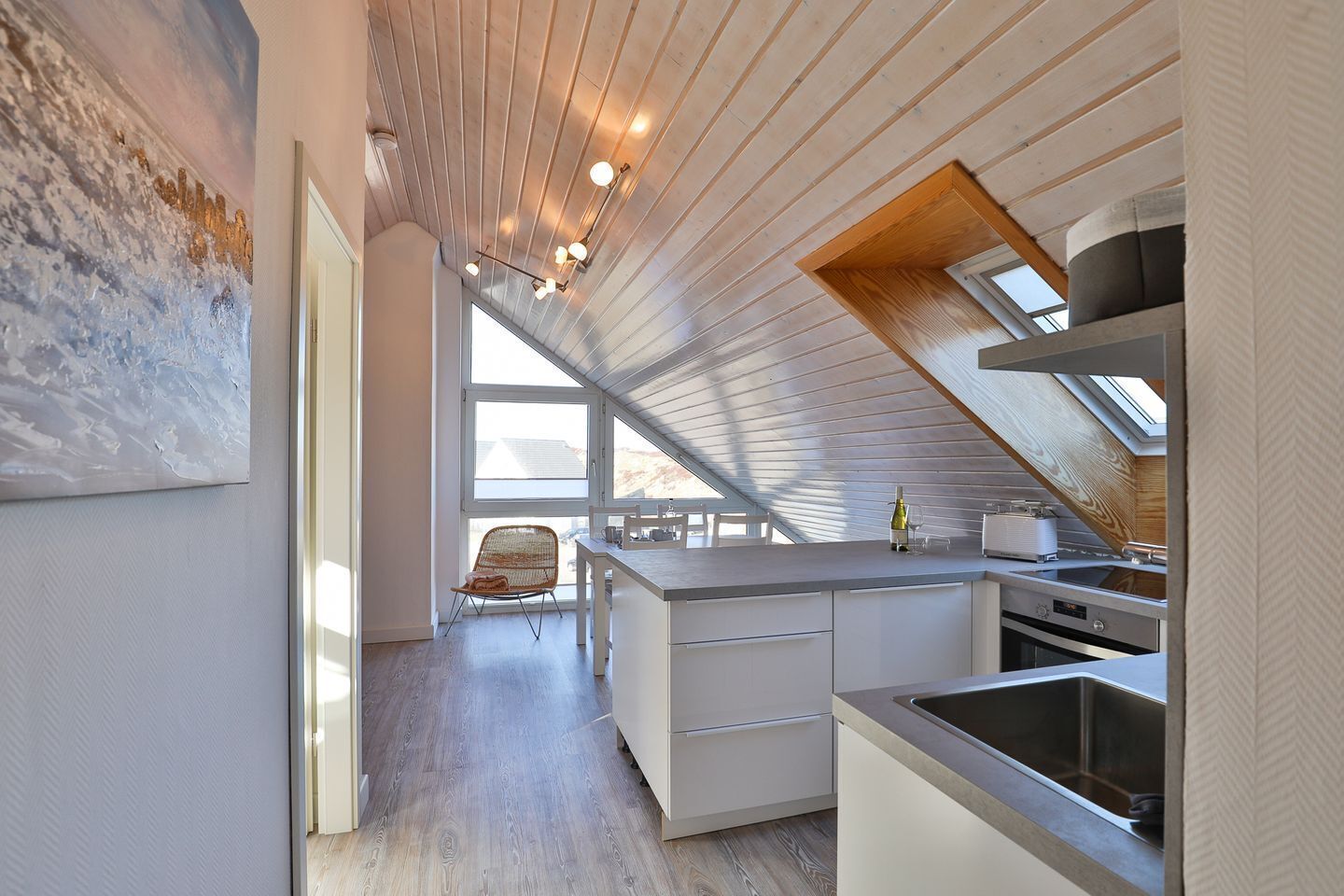 Réfrigérateur, four, plaque de cuisson, lave-vaisselle