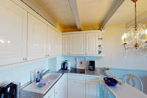 Imagen sin descripción, 4 de 13, botón