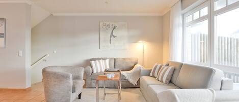 Télévision, chaîne hi-fi