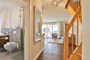 Imagen sin descripción, 4 de 20, botón