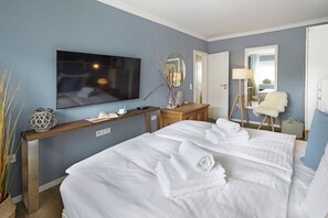 Unclassified image, 5 of 56, button