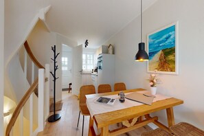 Luokittelematon kuva, 4 kautta 20, painike