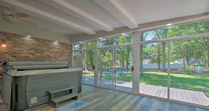 Coastal Edgewater Home w/ Private Hot Tub!