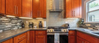 Oak Manor | Stylish 2BR Apartment – Walk to Shops & Dining | Free Parking