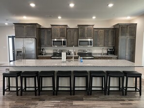 Fridge, microwave, oven, stovetop - PRIVATE POOL AND HOT TUB!  In Town spacious 8 Bedroom and 8.5 Bathroom home. (Branson)