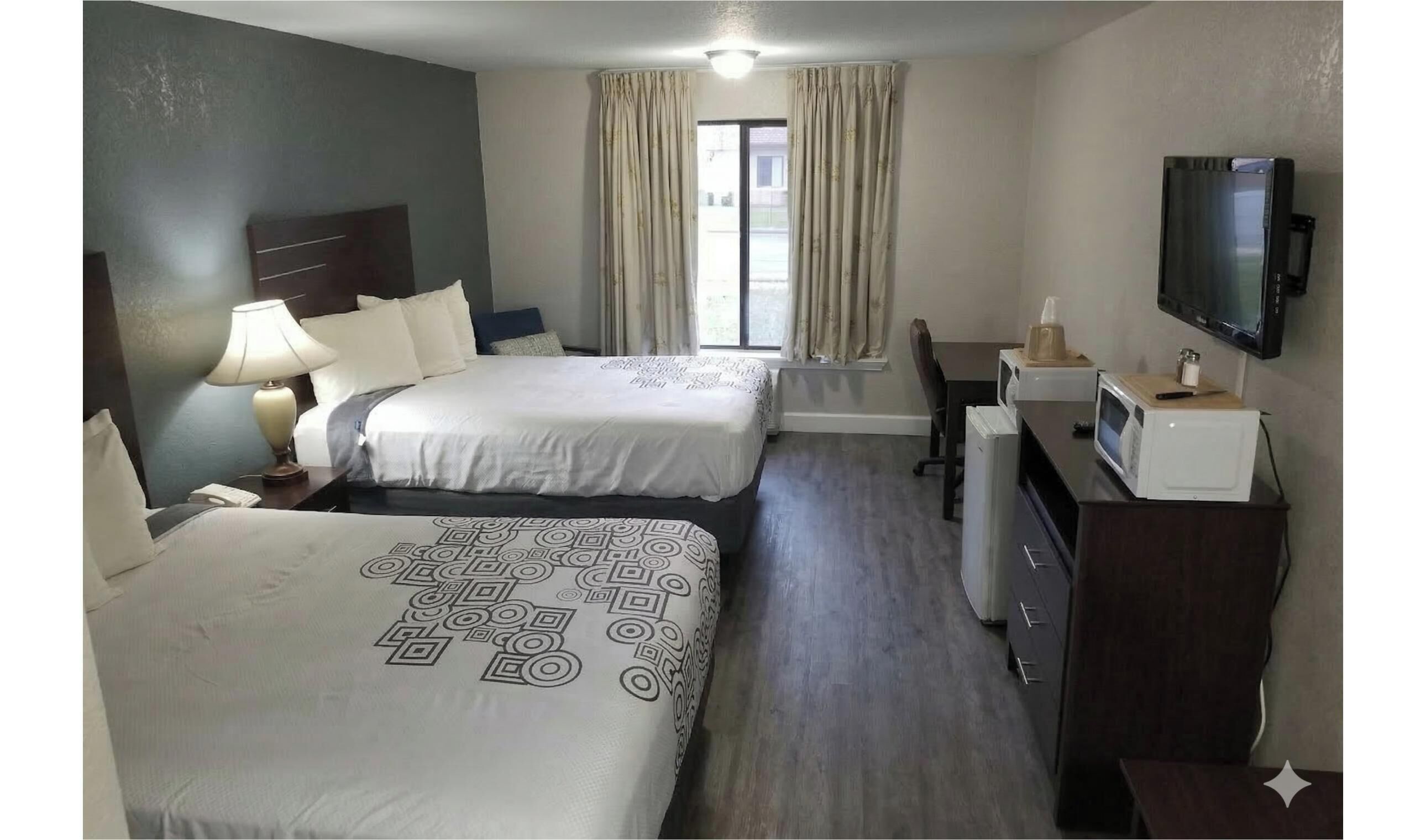 책상, 무료 WiFi, 침대 시트