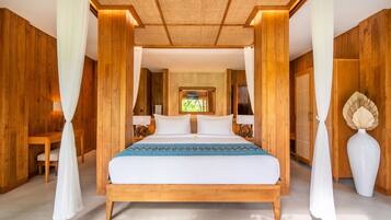 Premium bedding, pillowtop beds, minibar, in-room safe