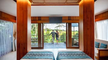Jungle Suite Twin with Daily Scheduled Activities