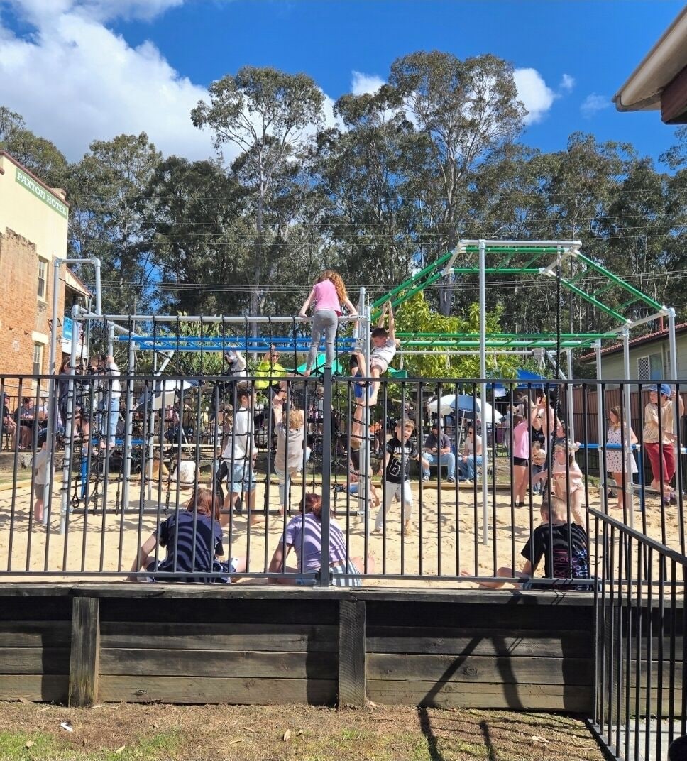 Área de juegos infantiles al aire libre