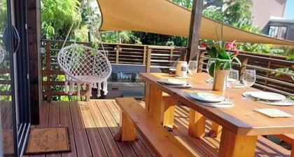 Chalet Cosy Avec 2 Terrasses et Jaccuzi Privé à Ste Marie