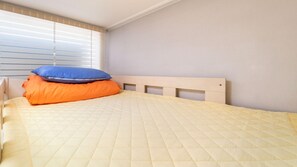 Basic Room, 1 Bedroom (ROOM 302) | 1 bedroom, free WiFi - Gapyeong Egghouse (Gapyeong)