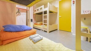 Perushuone, 1 makuuhuone (ROOM 304-4(man dormitory)) | 1 makuuhuone, ilmainen Wi-Fi