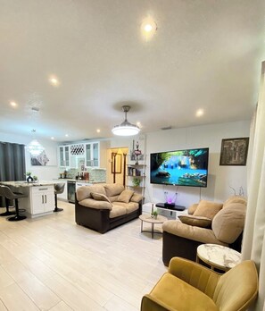 Smart TV, books, stereo, printers