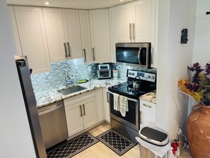 Microwave, oven, stovetop, dishwasher