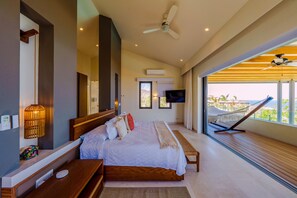 7 bedrooms, in-room safe, iron/ironing board, free WiFi