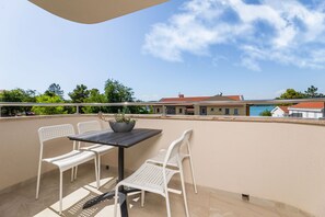 Outdoor dining - Apartments Sucic 2 (49854-A2) - Soline - island Krk (Soline - island Krk)