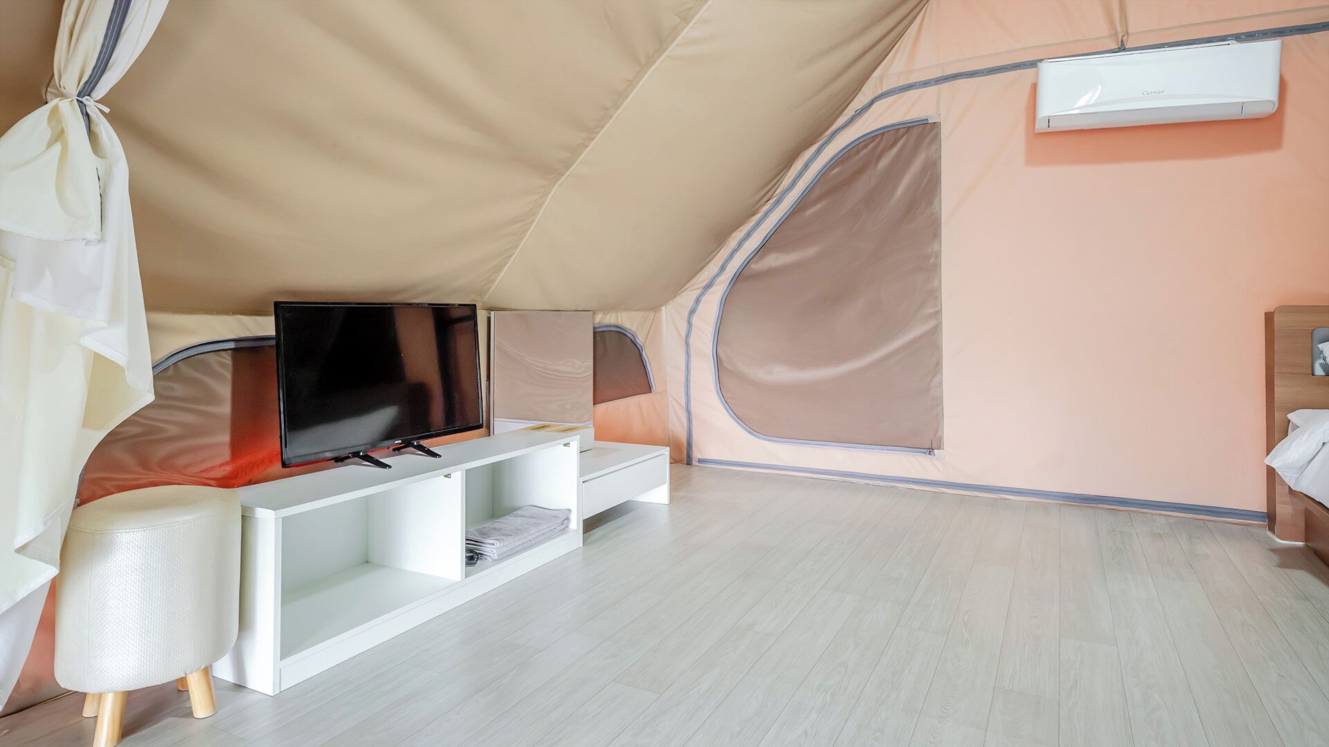 Basic Room, 1 Bedroom (HawaiiGlamping2) | 1 bedroom, WiFi (free)
