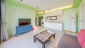 1 bedroom, free WiFi - Goseong Bluebeach Pension&glamping (Goseong)