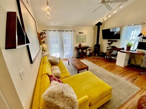 Smart-tv en een open haard