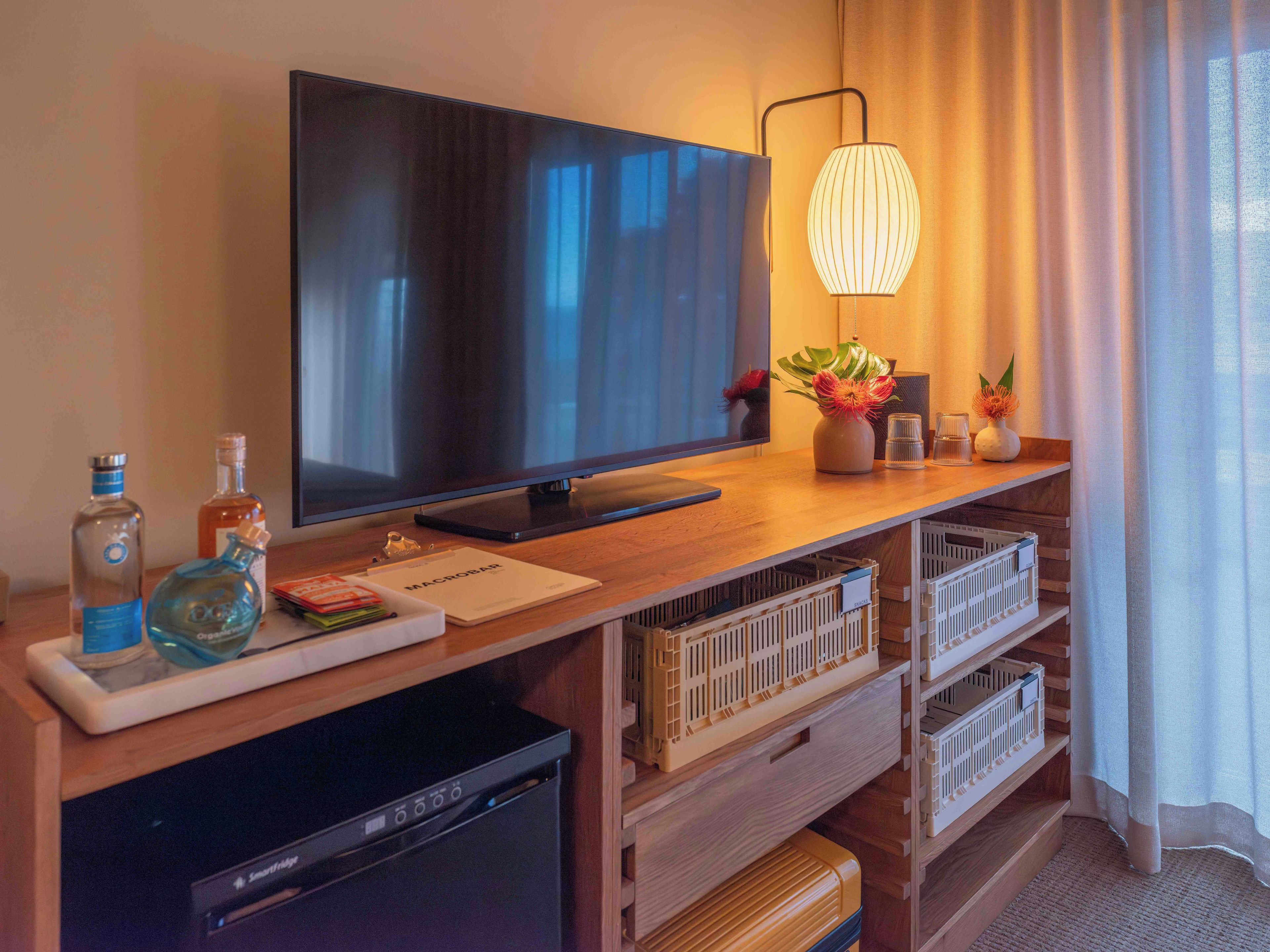 Room amenity