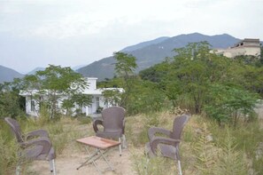 Enceinte de lâhĂ©bergement
