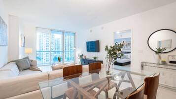 Basic Apartment | Living area | 32-inch flat-screen TV with cable channels, TV