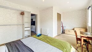 Unclassified image, 5 of 17, button - Les Bégonias by Interhome (Saint Malo)