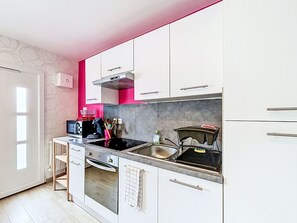 Fridge, microwave, oven, toaster