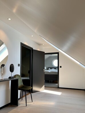 5 bedrooms, WiFi - The Äppleboda Villa in Kivik's enchanted valley (Kivik)