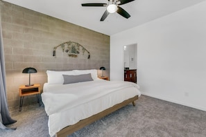 2 bedrooms, iron/ironing board, travel cot, WiFi