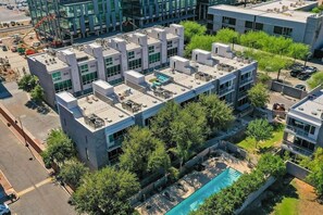 Exterior - Modern & Prime 2 bedroom apartment with balcony! (Tempe)