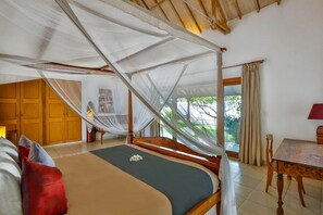 3 Schlafzimmer, Schreibtisch, kostenloses WLAN, Bettwäsche