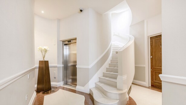Interior - Luxurious 2 Bedroom 2 Bathroom Apartment in London (London)