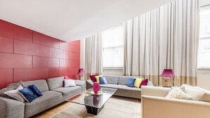 Apartment, Multiple Beds | Living room - Luxurious 2 Bedroom 2 Bathroom Apartment in London (London)