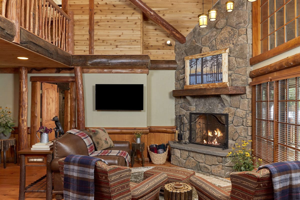 Frette Italian sheets, premium bedding, pillow-top beds, free minibar