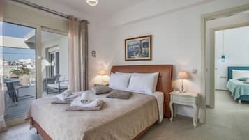 3 slaapkamers, een strijkplank/strijkijzer, gratis wifi, beddengoed