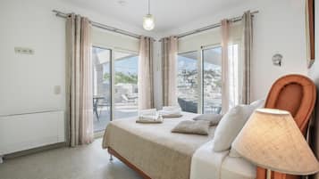 3 habitaciones, tabla de planchar con plancha y wifi gratis