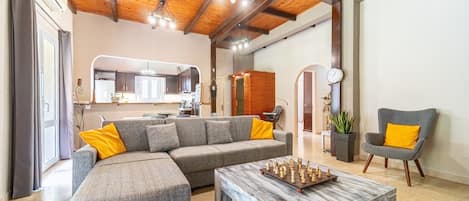 TV, fireplace, table tennis